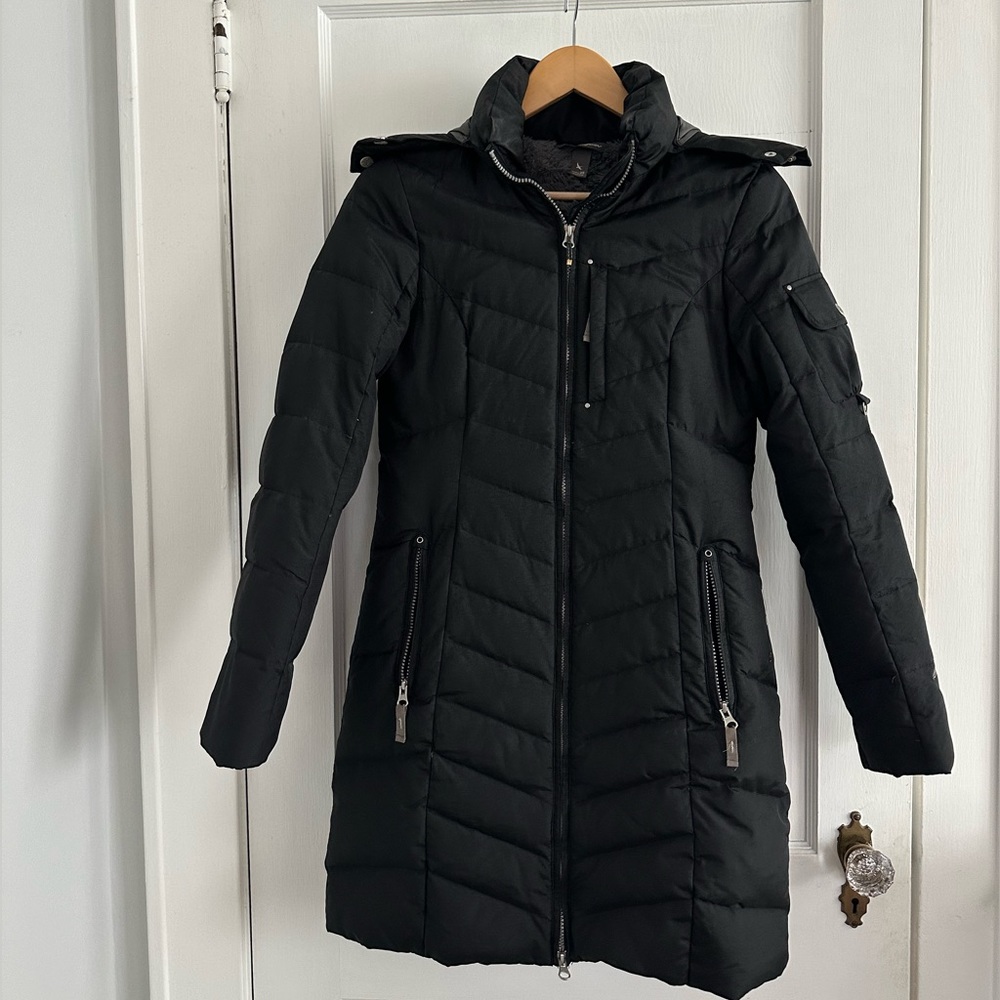 EDDIE BAUER Down Puffer Coat (w/ Detachable Fur Hood)